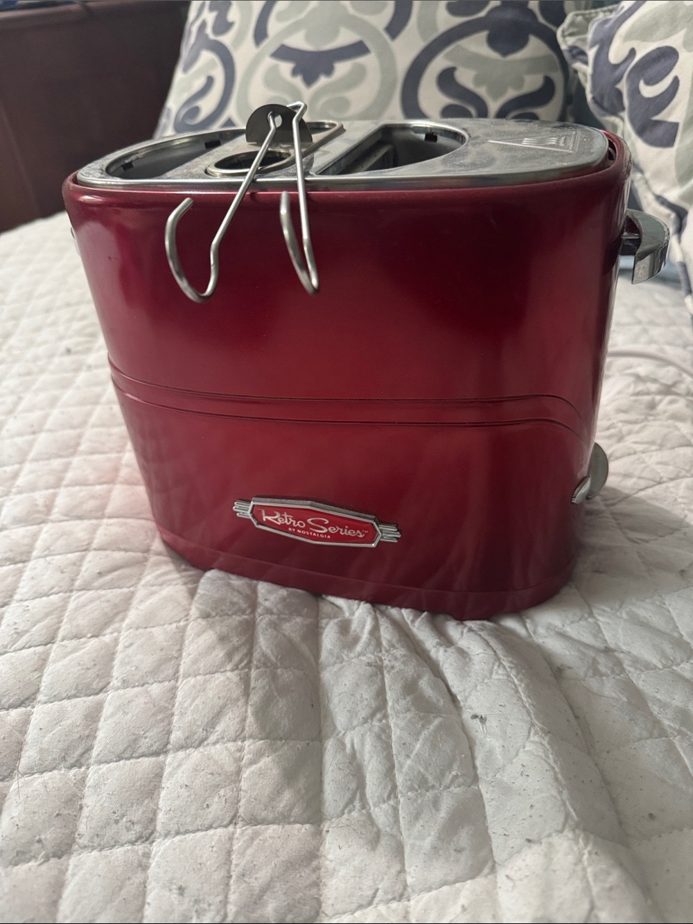 Nostalgia Retro Series Hotdog and bun Toaster in Red with Chrome Accents